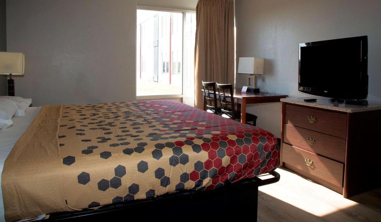 Econo Lodge Ardmore Eksteriør billede